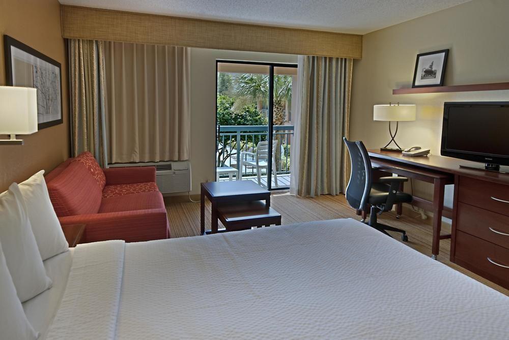 Courtyard By Marriott Orlando Lake Buena Vista At Vista Centre Exteriör bild
