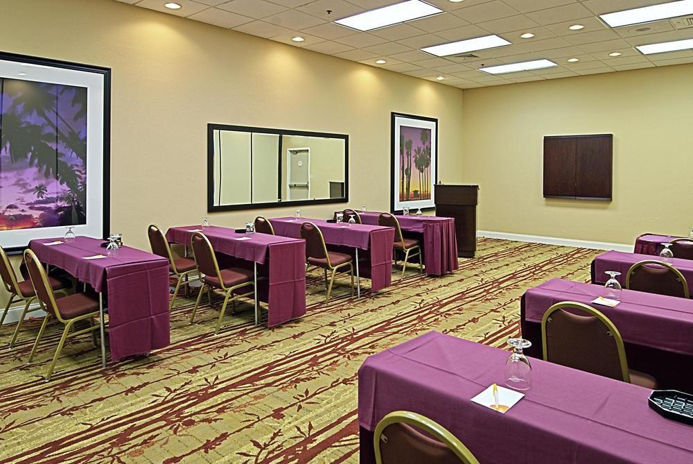 Courtyard By Marriott Orlando Lake Buena Vista At Vista Centre Exteriör bild