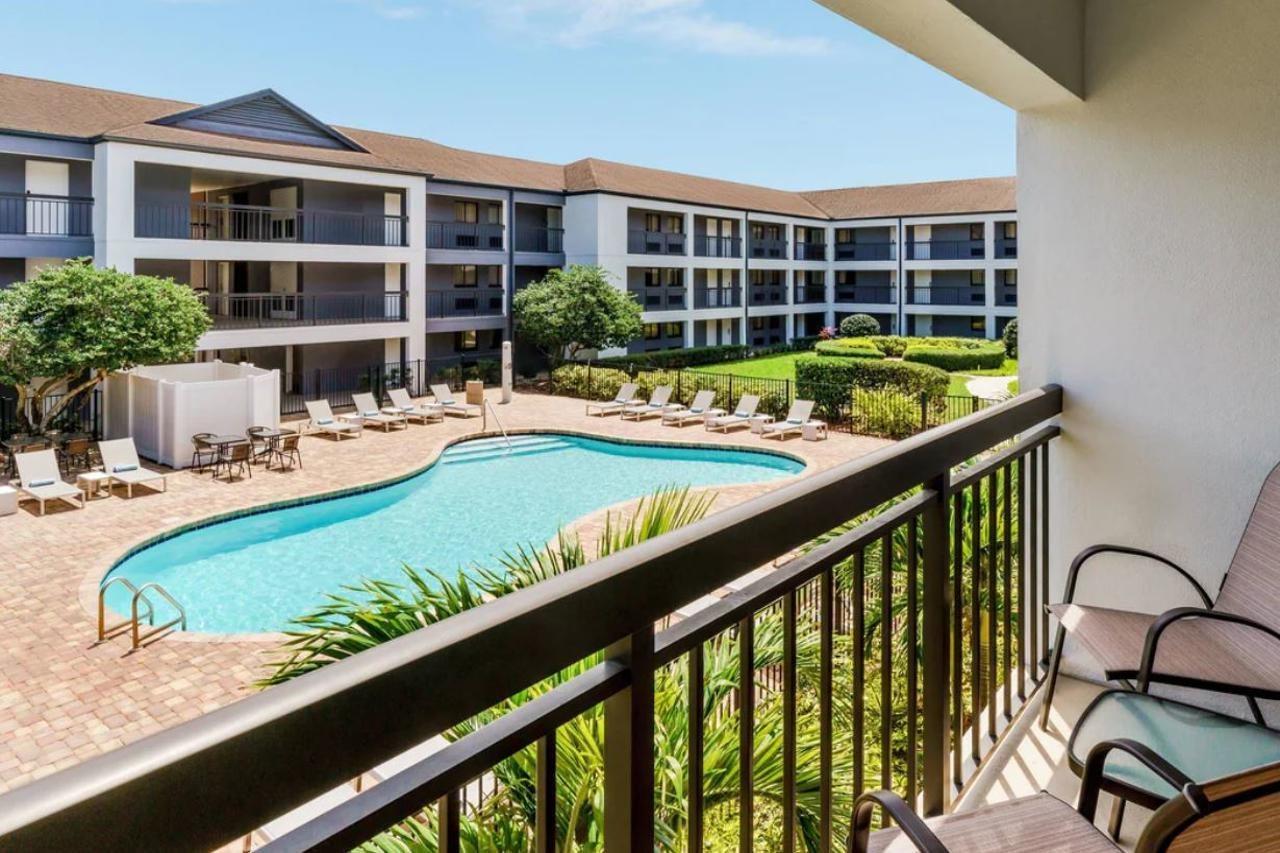 Courtyard By Marriott Orlando Lake Buena Vista At Vista Centre Exteriör bild