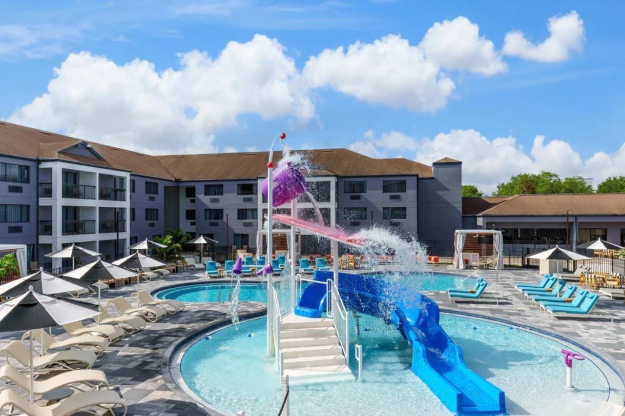 Courtyard By Marriott Orlando Lake Buena Vista At Vista Centre Exteriör bild