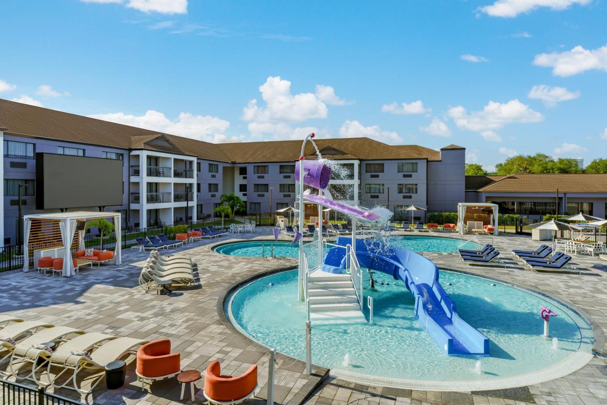 Courtyard By Marriott Orlando Lake Buena Vista At Vista Centre Exteriör bild