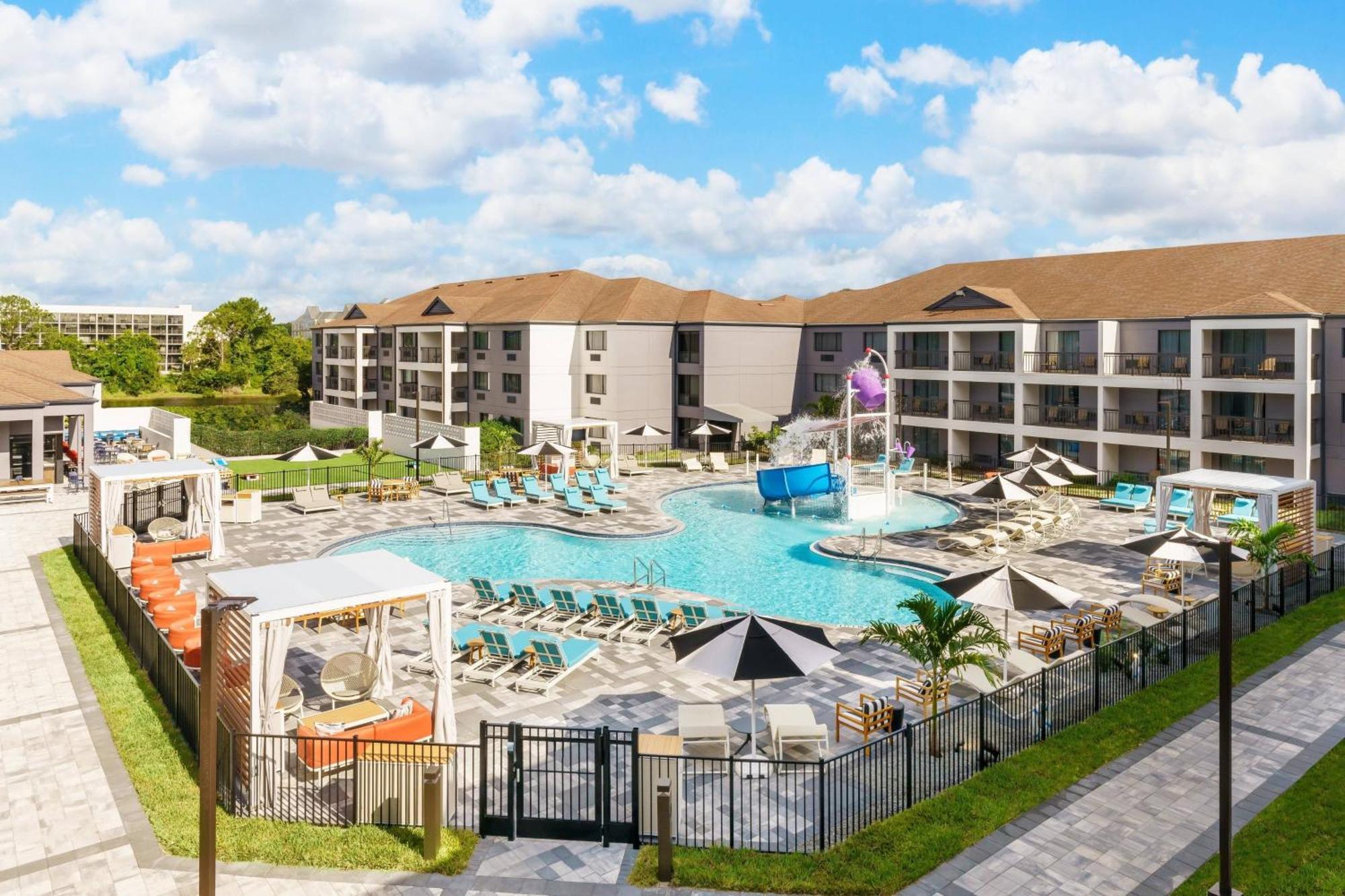 Courtyard By Marriott Orlando Lake Buena Vista At Vista Centre Exteriör bild