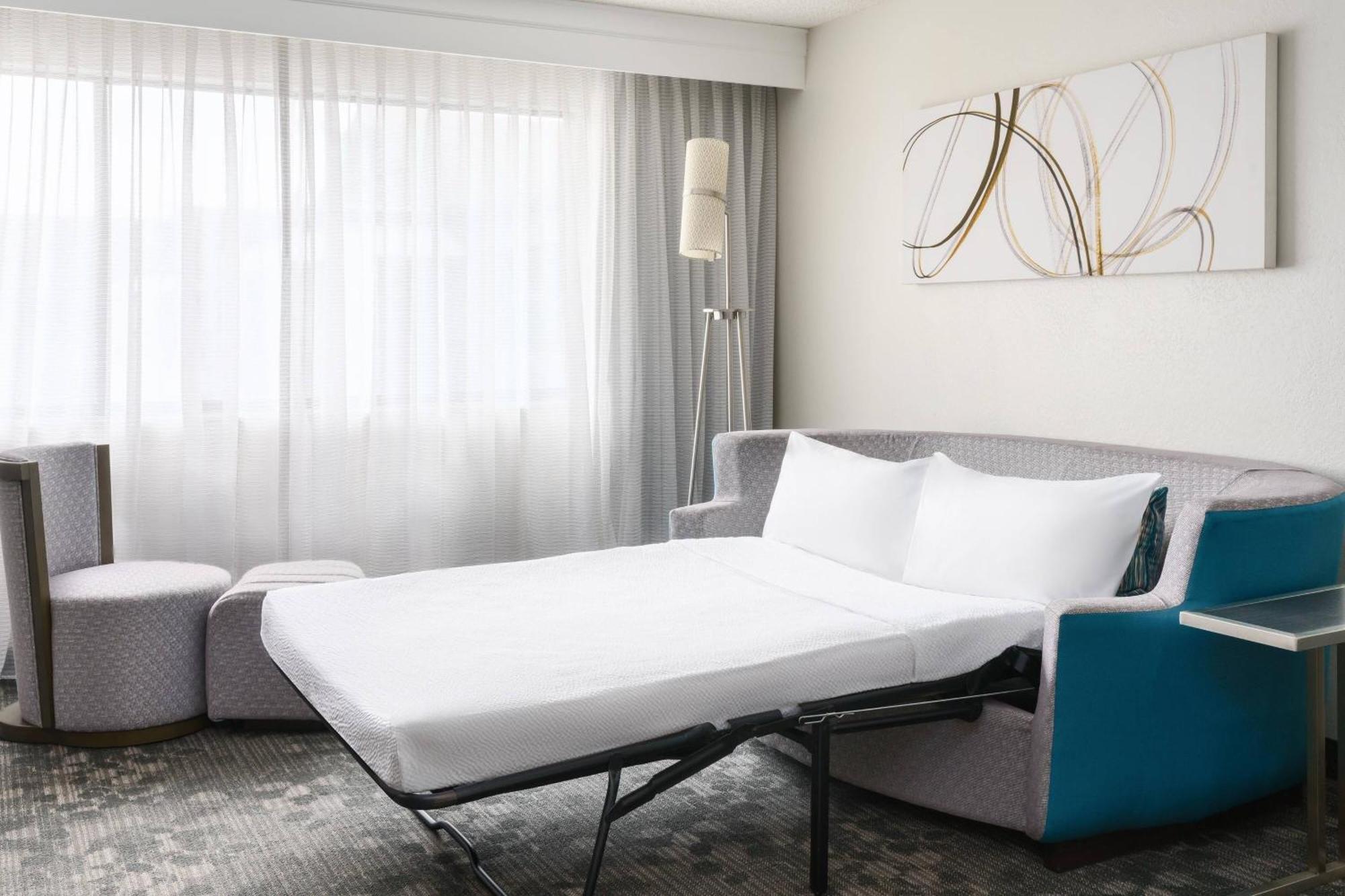 Courtyard By Marriott Orlando Lake Buena Vista At Vista Centre Exteriör bild